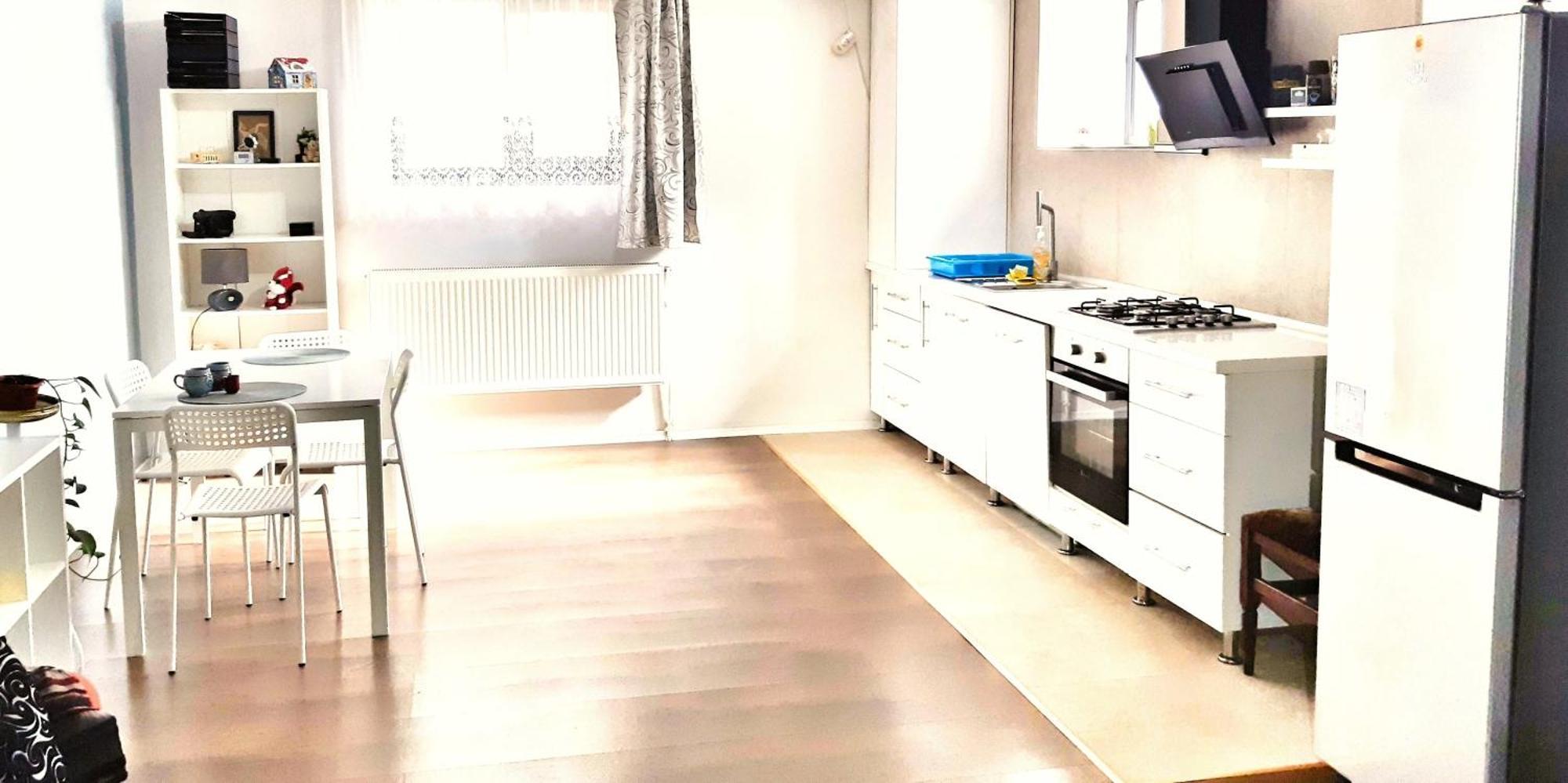 Buna Ziua Apartment Tonitza Nic. 克卢日-纳波卡 外观 照片